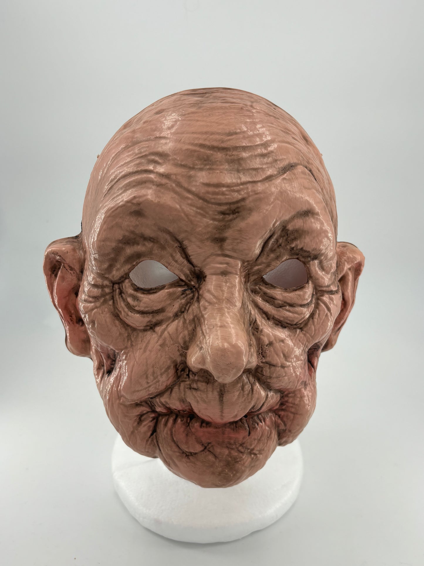 Masque de grand-mère