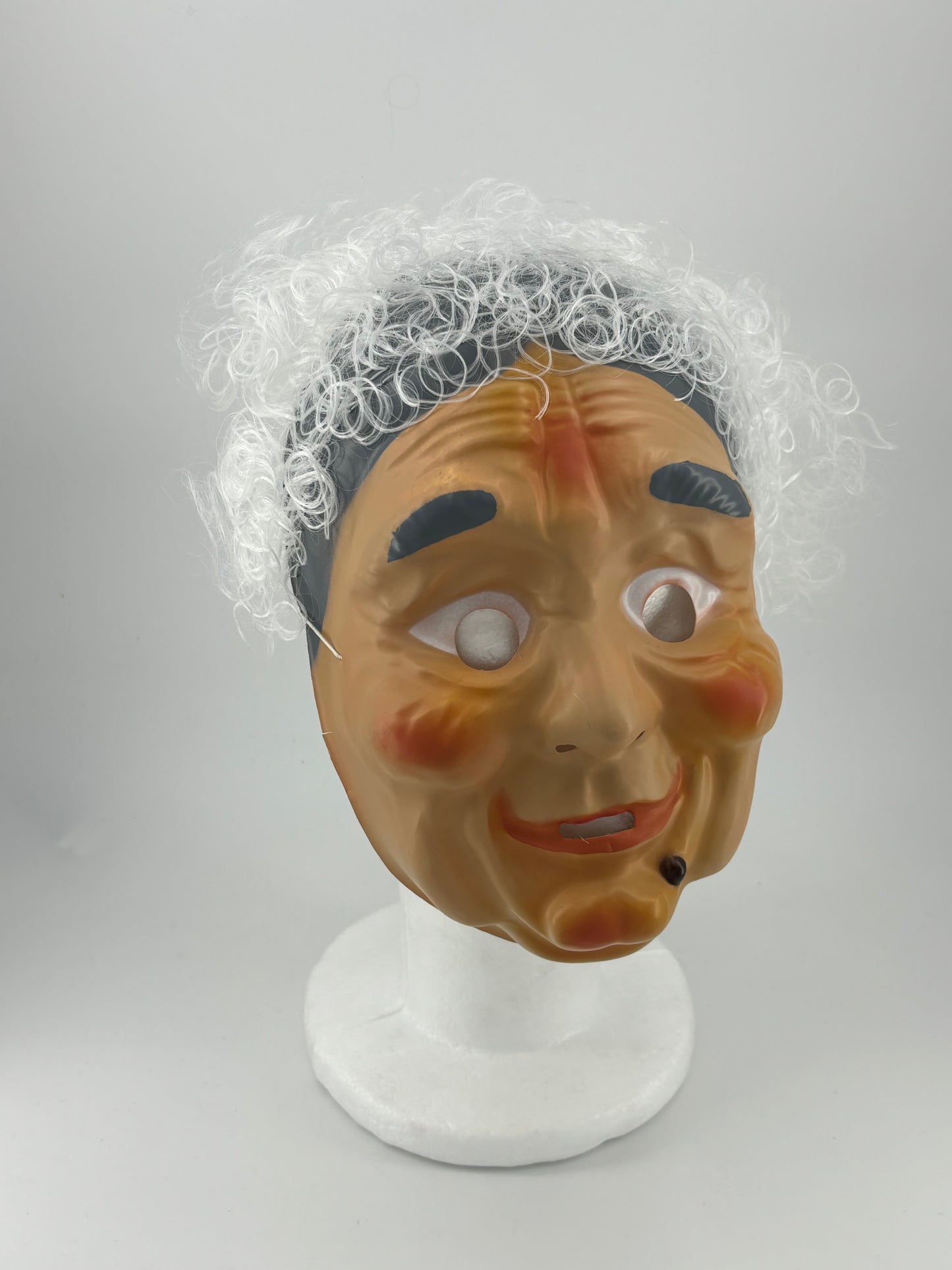 Masques de grand- mère