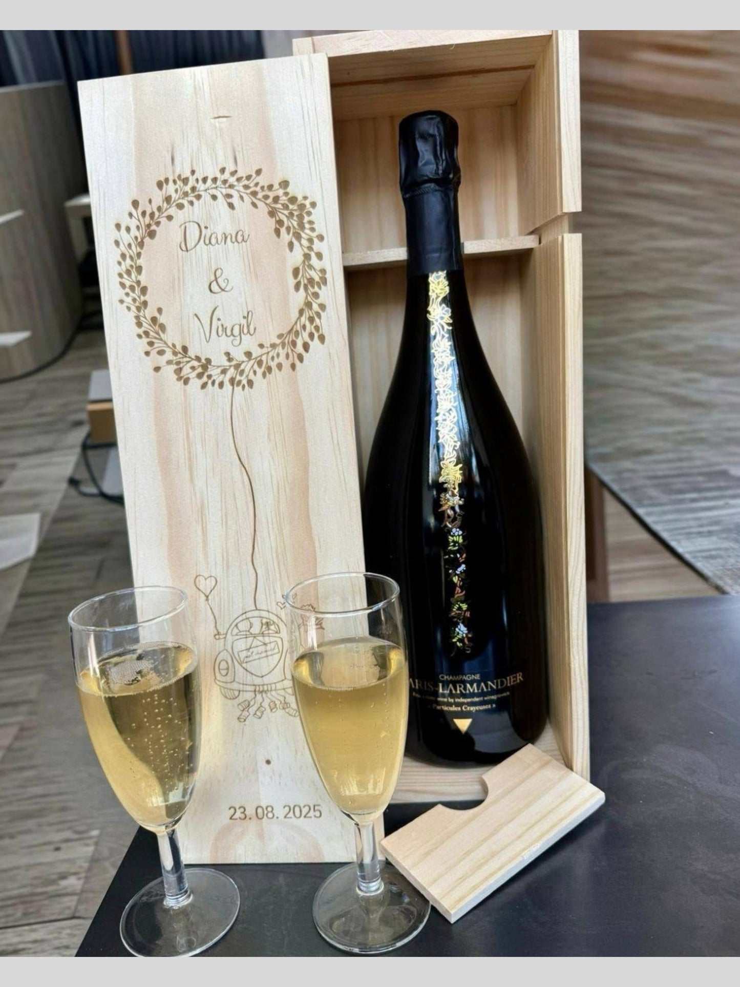 Boite à vin personnaliser en bois