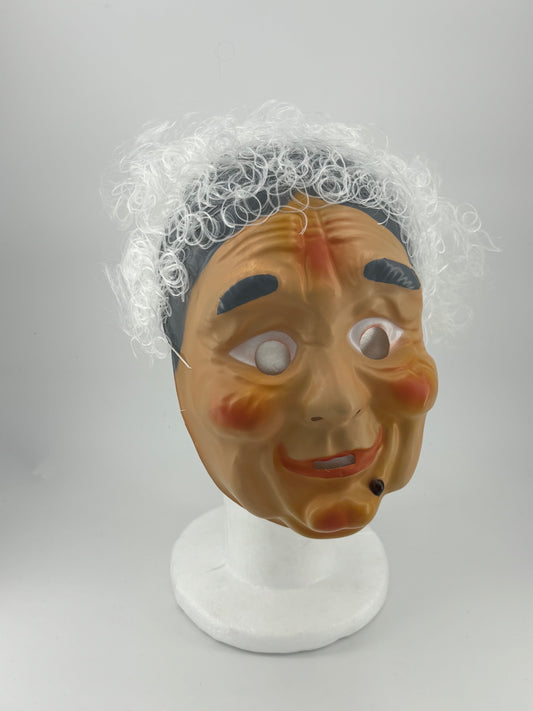 Masques de grand- mère