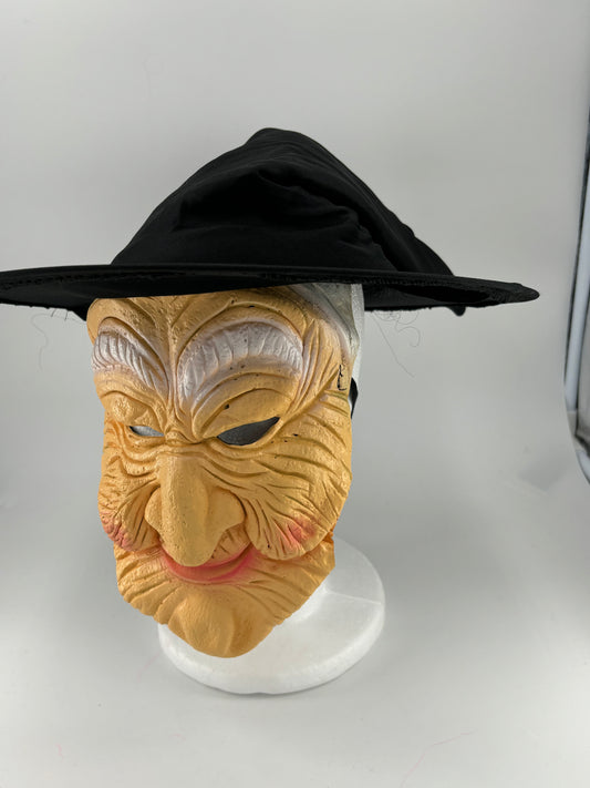 Masque de grand-mère
